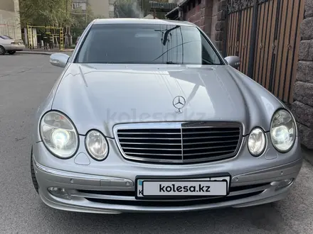 Mercedes-Benz E 240 2004 года за 5 799 988 тг. в Алматы – фото 2