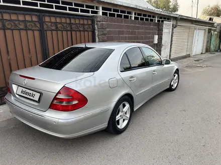 Mercedes-Benz E 240 2004 года за 5 799 988 тг. в Алматы – фото 7