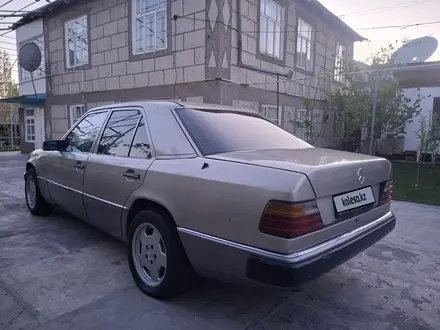 Mercedes-Benz E 230 1990 года за 850 000 тг. в Тараз – фото 3