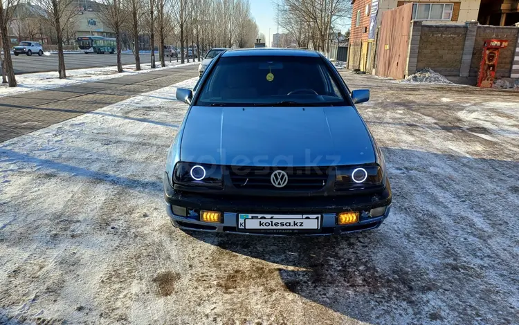 Volkswagen Vento 1993 года за 1 200 000 тг. в Астана