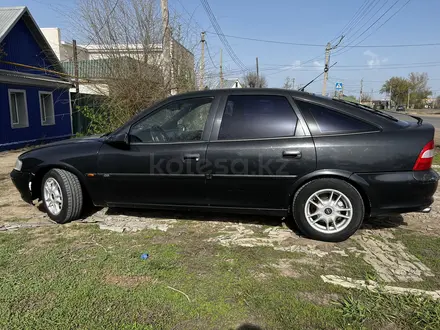 Opel Vectra 1996 года за 1 500 000 тг. в Уральск – фото 10