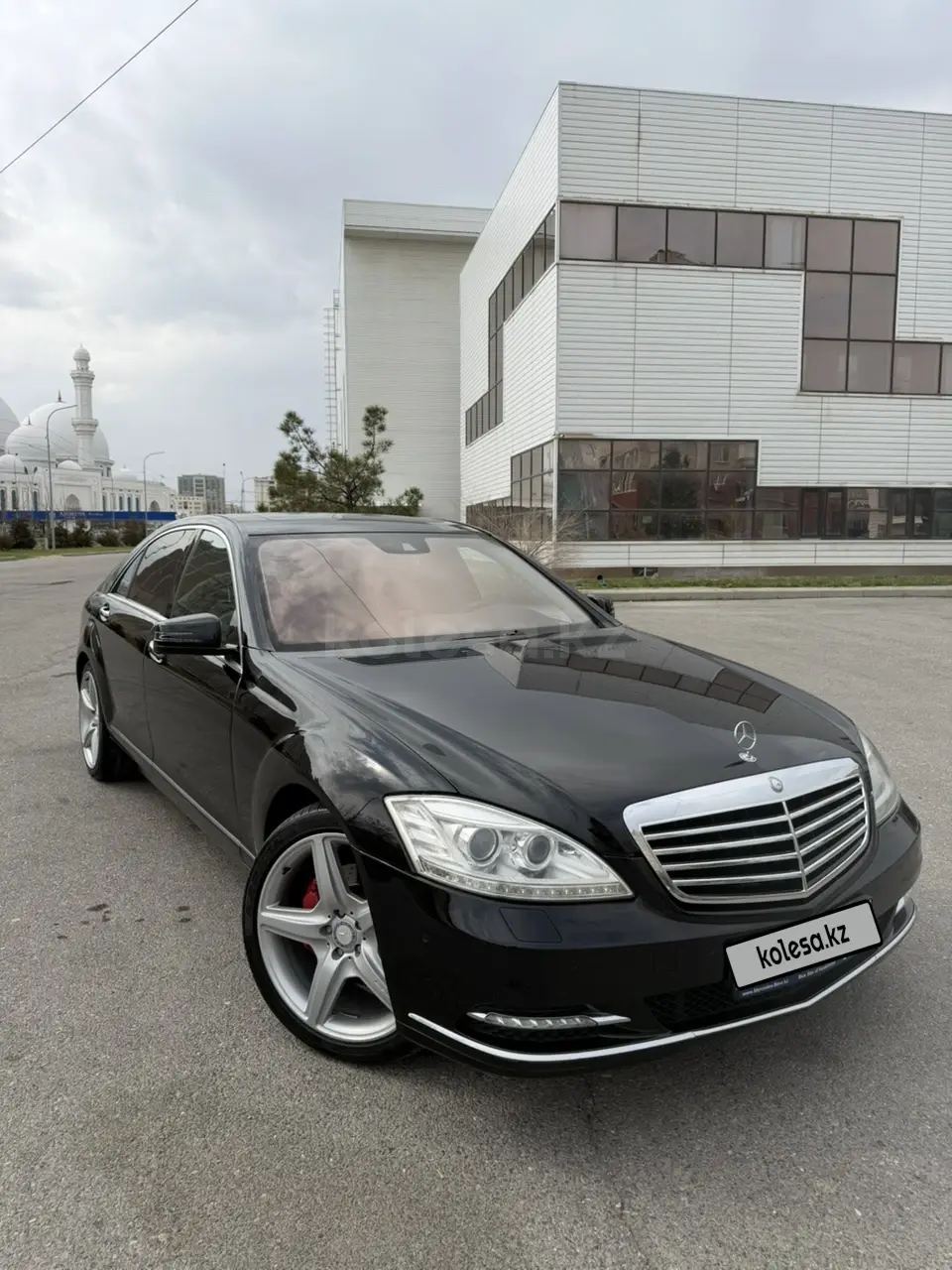 Mercedes-Benz S-Class, 2010