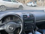 Volkswagen Jetta 2010 года за 2 000 000 тг. в Актау – фото 5