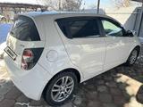 Chevrolet Aveo 2014 года за 3 800 000 тг. в Алматы – фото 4