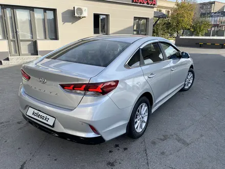 Hyundai Sonata 2021 года за 9 500 000 тг. в Шымкент – фото 12