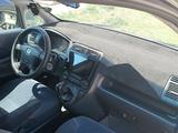 Honda Stream 2002 годаүшін4 000 000 тг. в Астана – фото 3