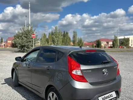 Hyundai Accent 2013 года за 4 500 000 тг. в Актобе – фото 3