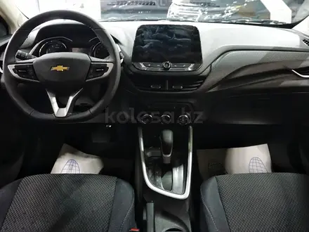 Chevrolet Onix LTZ 2023 года за 8 190 000 тг. в Алматы – фото 22