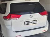 Toyota Sienna 2013 года за 12 500 000 тг. в Кызылорда – фото 2
