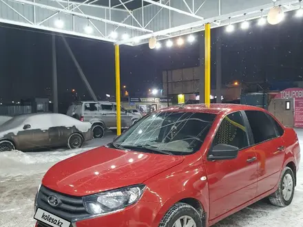 ВАЗ (Lada) Granta 2190 2019 года за 3 500 000 тг. в Астана