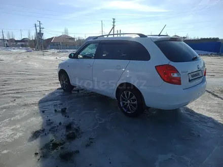 Skoda Fabia 2013 года за 2 400 000 тг. в Уральск – фото 3