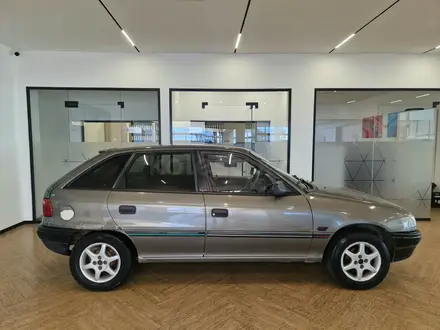 Opel Astra 1994 года за 1 100 000 тг. в Астана – фото 8