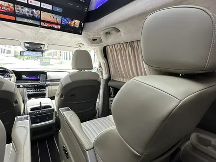Kia Carnival 2022 года за 26 000 000 тг. в Астана – фото 24