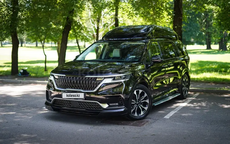 Kia Carnival 2022 года за 26 000 000 тг. в Астана