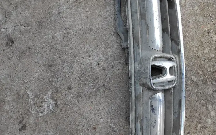 Решетка радиатора honda crv 2 за 30 000 тг. в Алматы