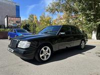 Mercedes-Benz E 280 1994 годаүшін3 200 000 тг. в Караганда