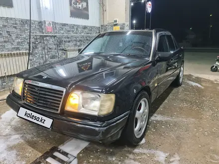 Mercedes-Benz E 320 1995 года за 2 300 000 тг. в Жанаозен – фото 11