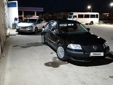 Volkswagen Passat 2004 года за 2 600 000 тг. в Актау