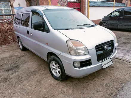 Hyundai Starex 2004 года за 3 000 000 тг. в Кызылорда – фото 2