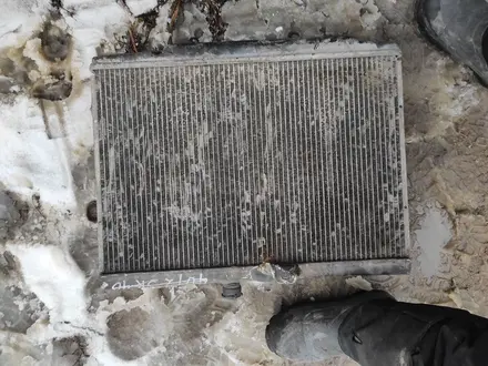 Радиатор основной охлаждения Делика квадрат за 20 000 тг. в Алматы – фото 4
