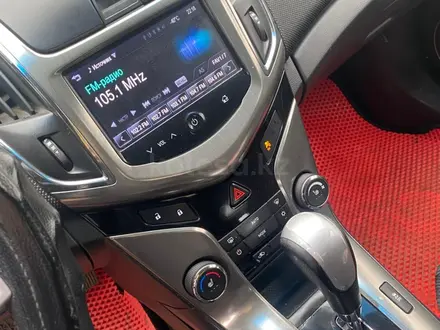 Chevrolet Cruze 2014 года за 3 500 000 тг. в Уральск – фото 4