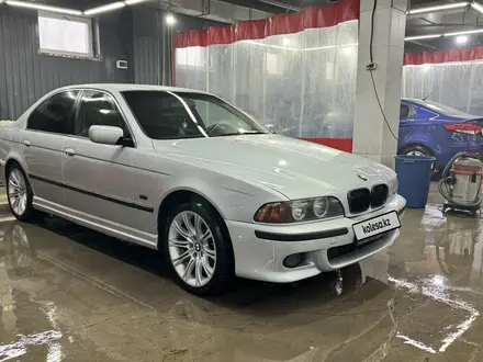 BMW 523 1997 года за 2 700 000 тг. в Астана – фото 4