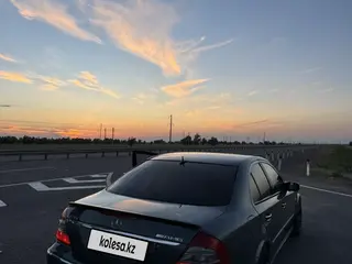 Mercedes-Benz E 500