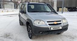 Chevrolet Niva 2017 года за 4 500 000 тг. в Астана – фото 2