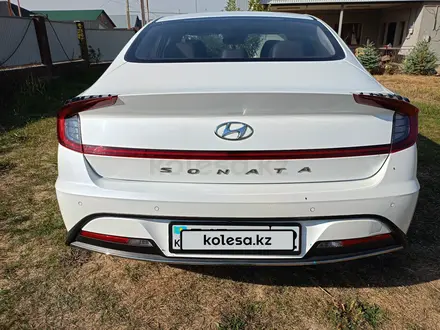 Hyundai Sonata 2020 года за 10 500 000 тг. в Алматы – фото 4