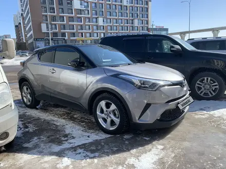 Toyota C-HR 2018 года за 9 490 000 тг. в Астана – фото 3