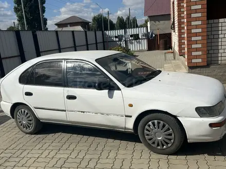 Toyota Corolla 1994 года за 1 000 000 тг. в Актобе – фото 2