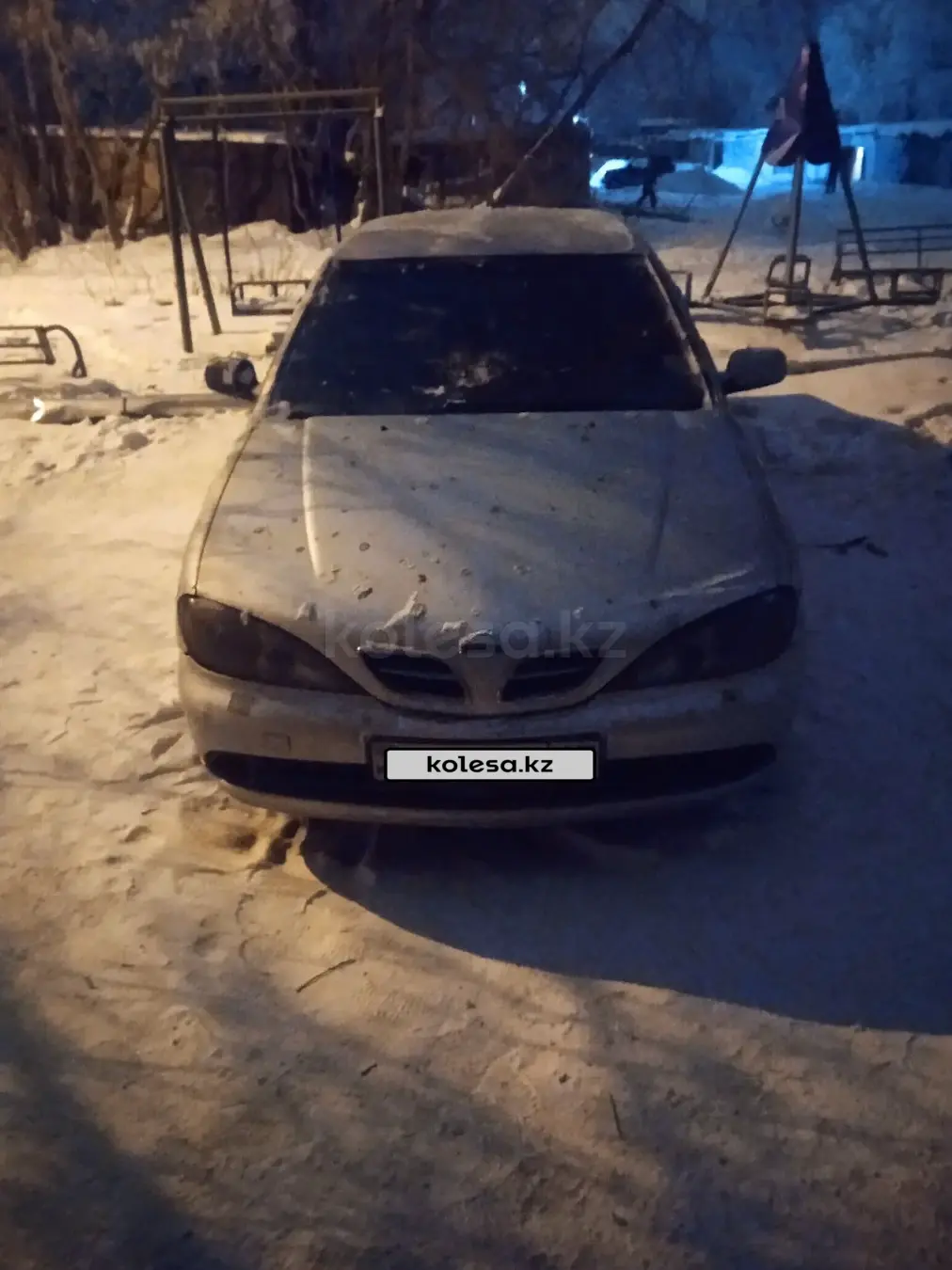 Nissan Primera, 2000