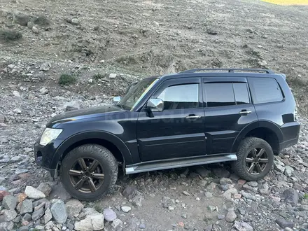 Mitsubishi Pajero 2008 года за 9 600 000 тг. в Алматы – фото 2