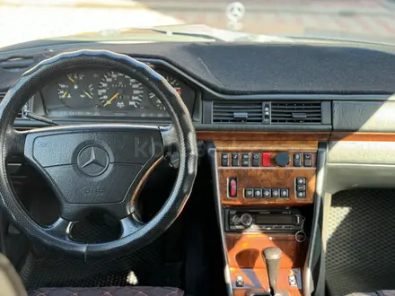 Mercedes-Benz E 500 1992 года за 3 500 000 тг. в Талдыкорган – фото 10