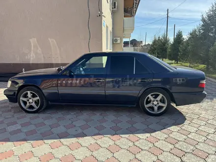 Mercedes-Benz E 500 1992 года за 3 500 000 тг. в Талдыкорган – фото 5