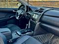 Toyota Camry 2014 годаfor8 800 000 тг. в Атырау – фото 12