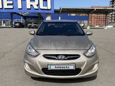 Hyundai Accent 2012 года за 4 100 000 тг. в Караганда – фото 2
