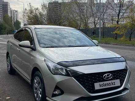 Hyundai Accent 2020 года за 7 300 000 тг. в Астана – фото 3