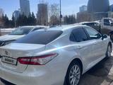 Toyota Camry 2021 годаүшін16 000 000 тг. в Астана – фото 4