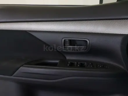 Mitsubishi Outlander 2018 года за 8 500 000 тг. в Шымкент – фото 24