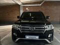 Toyota Land Cruiser 2017 годаfor38 000 000 тг. в Астана