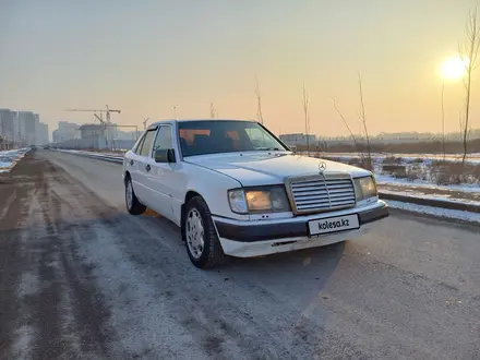 Mercedes-Benz E 260 1992 годаүшін1 300 000 тг. в Алматы – фото 9