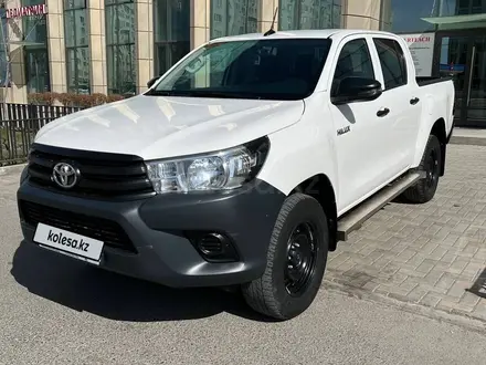 Toyota Hilux 2018 года за 16 500 000 тг. в Атырау