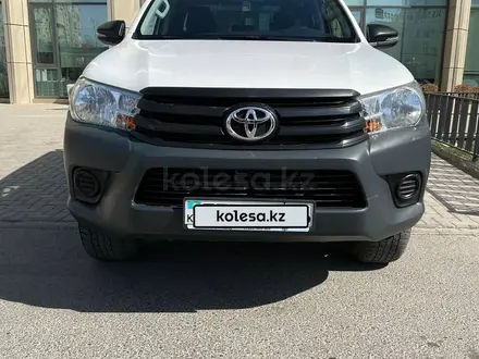 Toyota Hilux 2018 года за 16 500 000 тг. в Атырау – фото 3