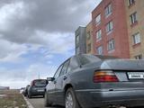 Mercedes-Benz E 260 1990 годаfor700 000 тг. в Астана – фото 4