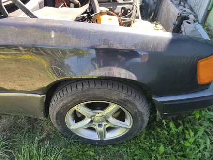 Mercedes-Benz E 230 1992 года за 1 600 000 тг. в Караганда – фото 3