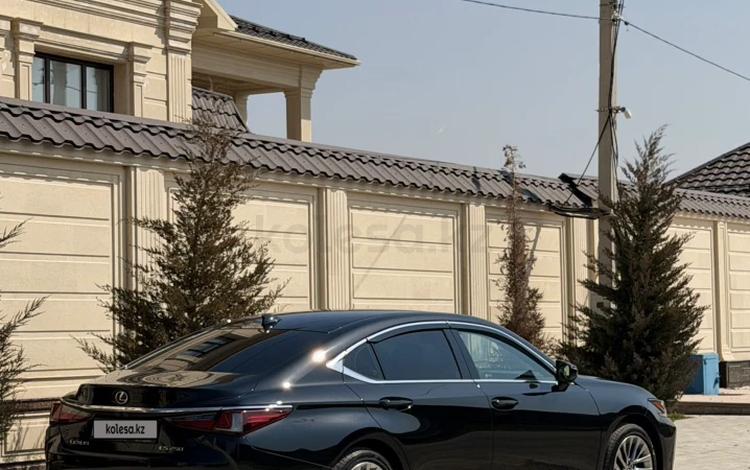 Lexus ES 250 — миниатюра 4