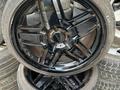 Комплект дисков с резиной Mercedes benz w221 R20 за 530 000 тг. в Караганда