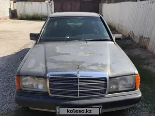 Mercedes-Benz 190