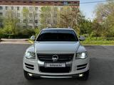 Volkswagen Touareg 2007 года за 9 200 000 тг. в Алматы